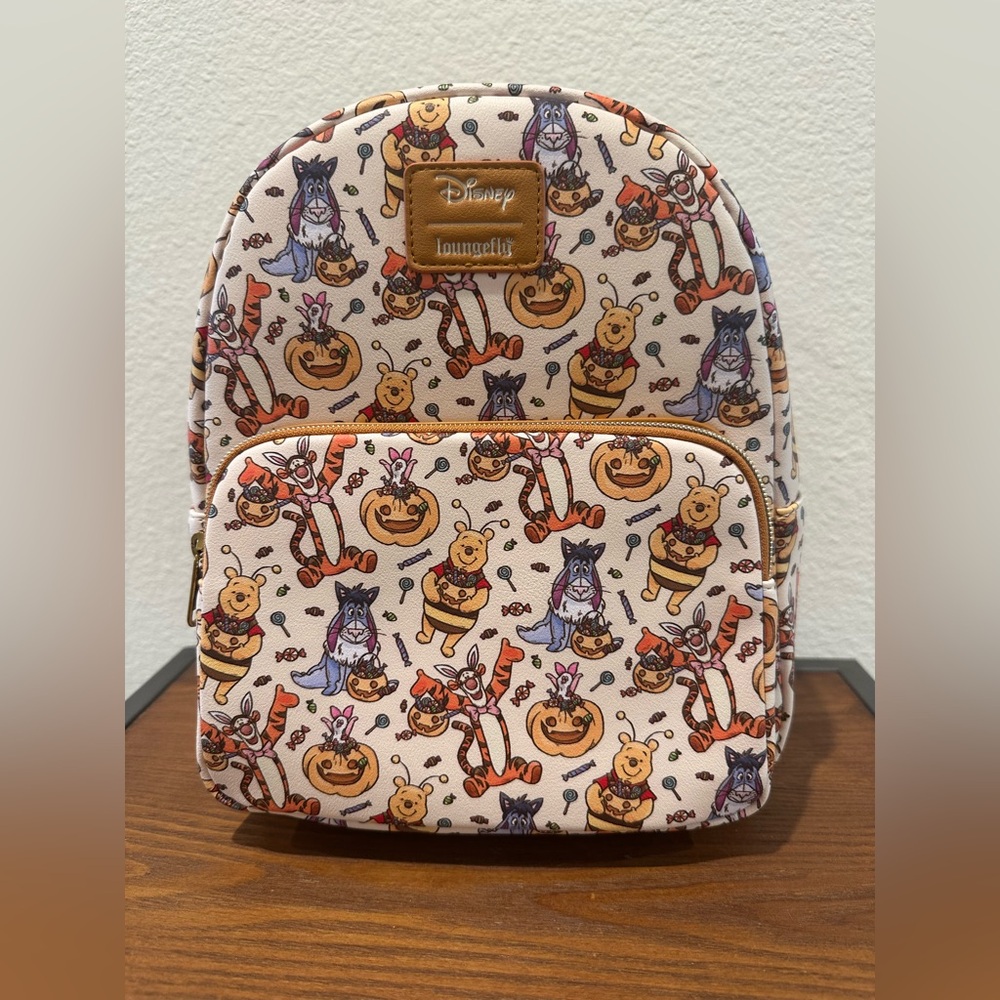 NWT Disney Loungefly Winnie the Pooh with Pumpkins Mini Backpack